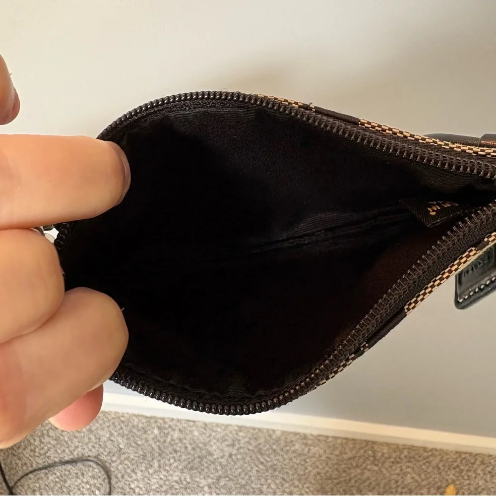 Coach Signature Black and grey Wristlet